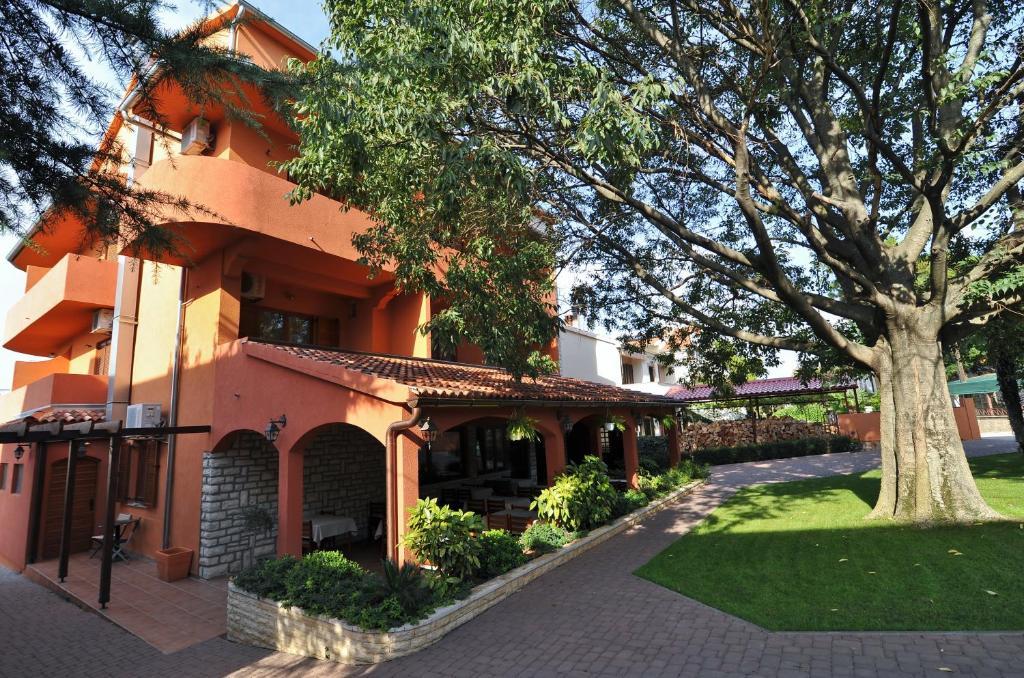 ביוגראד נה מורו Villa Maimare מראה חיצוני תמונה